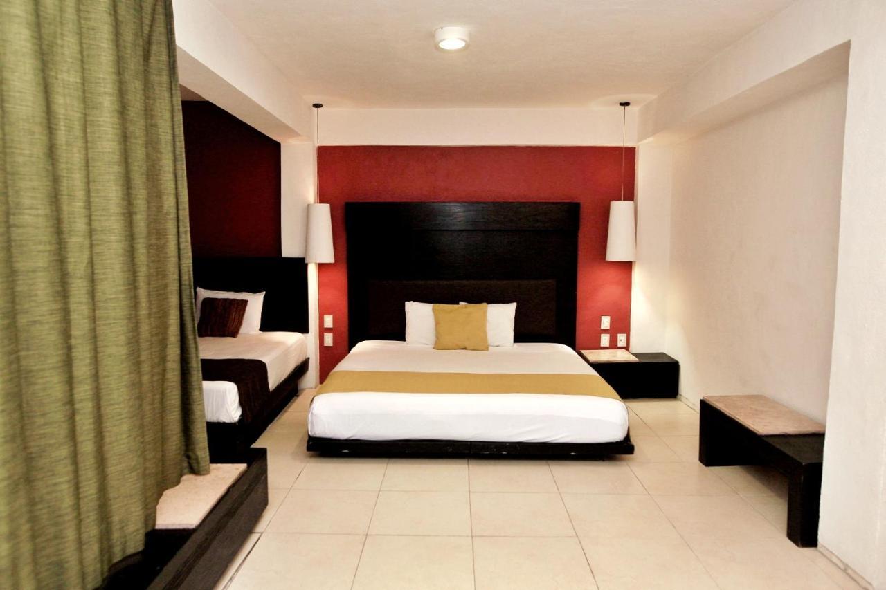 The Blvd Hotel - 5Th Ave 신데 델 카르멘 외부 사진