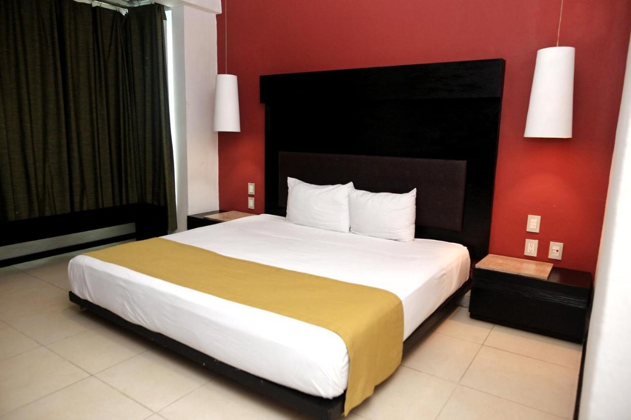 The Blvd Hotel - 5Th Ave 신데 델 카르멘 외부 사진